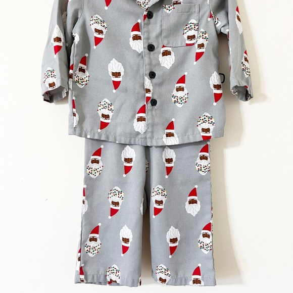 Old Navy Unisex Holiday-Print Santa Walnut Pajama Set Size 12-18 Months - Picture 3 of 11